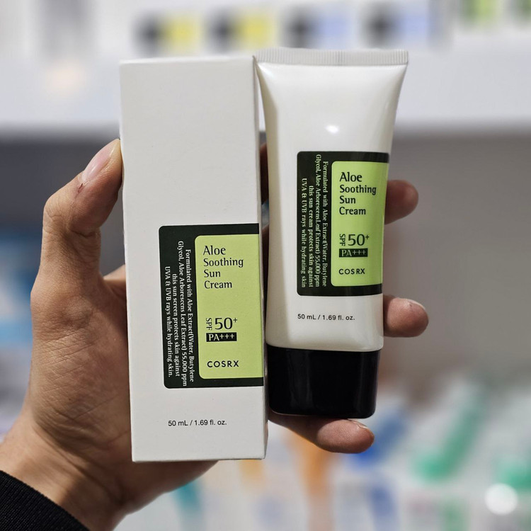 _کرم ضد آفتاب آلوئه ورا کوزارکس SPF50 حجم 50 میل