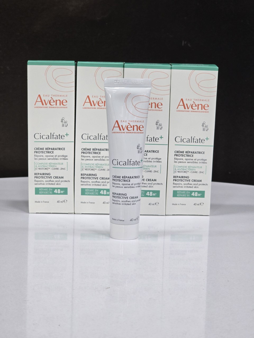 کرم ترمیم کننده سیکالفیت پلاس اون 40 میلcicalfate+ avene اورجینال